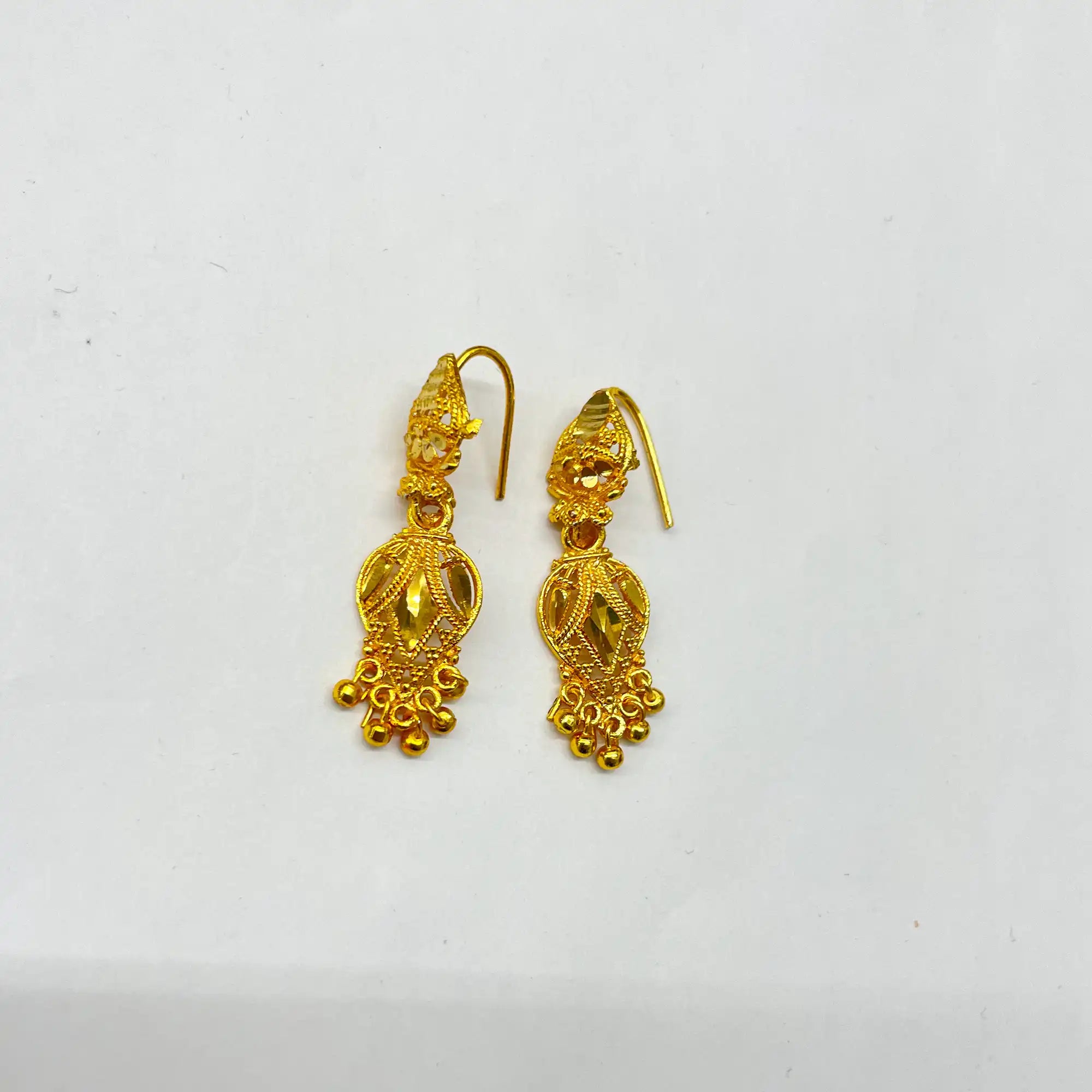 Fashionable Gold Drop Earrings IJMGE 149