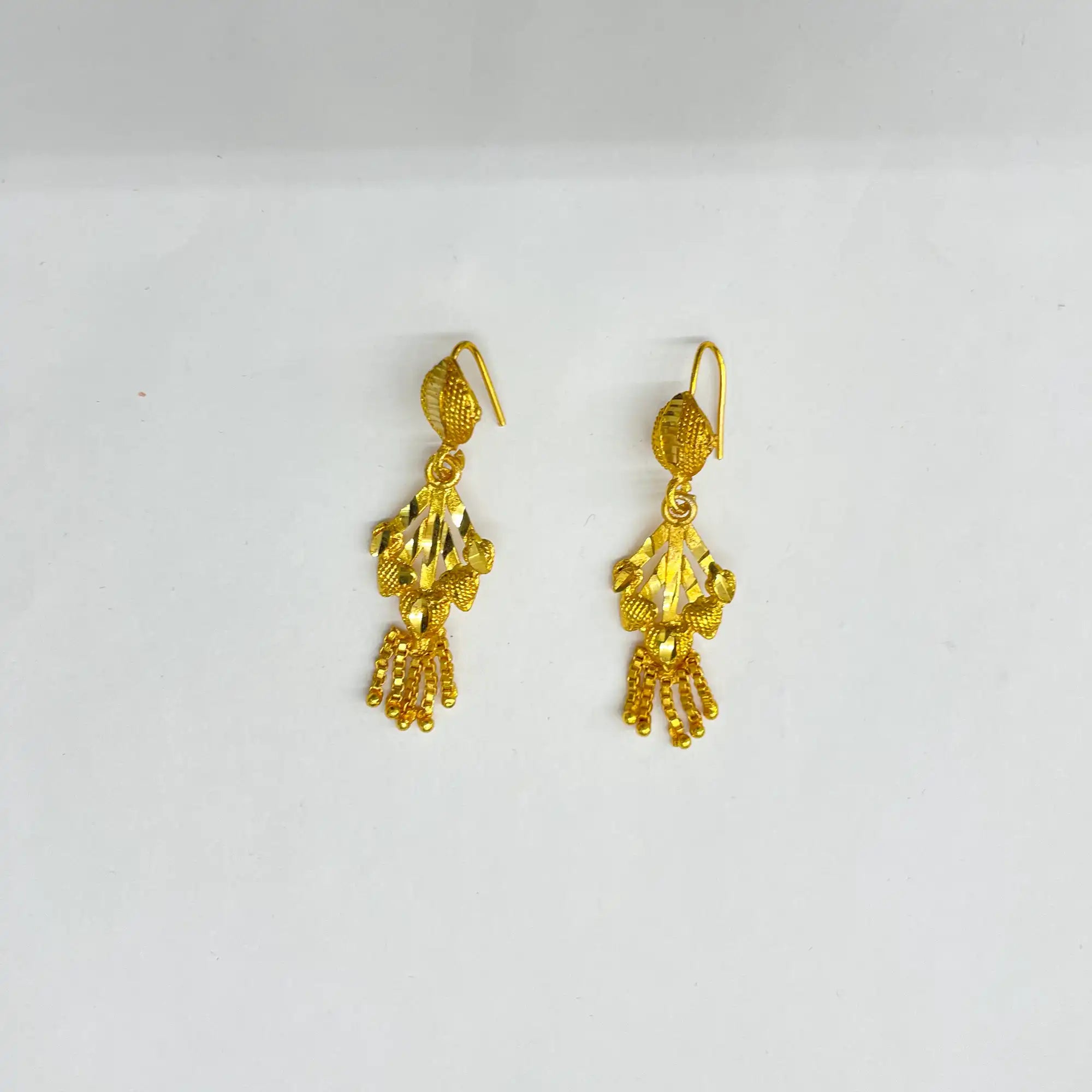Gold Plating Heart Dangle Earrings IJMGE 25