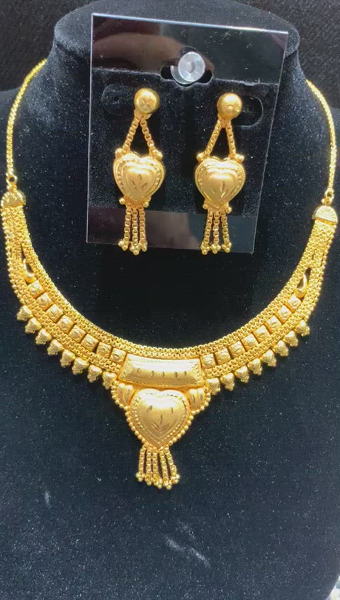 24 Karat Gold Plated Necklace with Earrings 