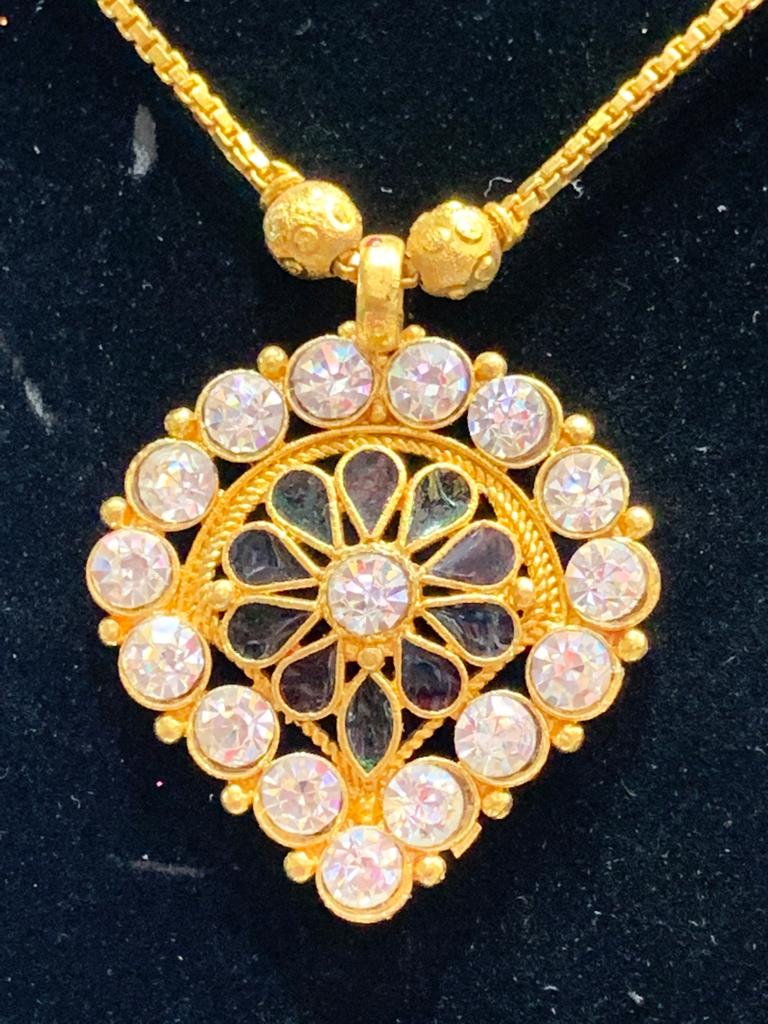 Gold Plated Stones Pendant Necklace NK 121