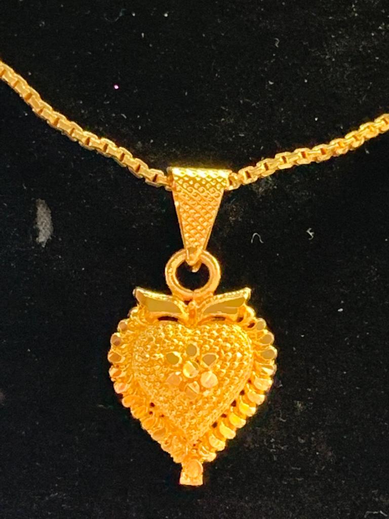 Gold Plated 'HEART SHAPE' Pendant Necklace
